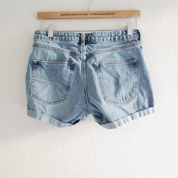 H&M Regular Waist Shorts Light Wash Size 6 - Picture 4 of 10